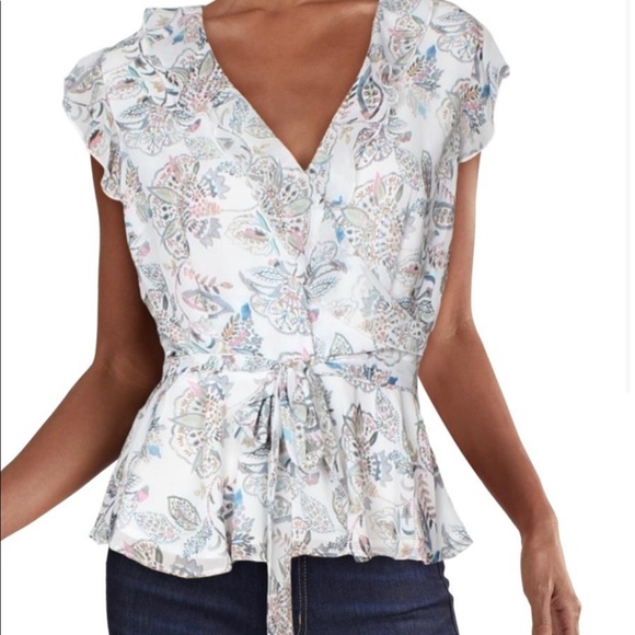 Aqua Tops - AQUA Floral Ruffled Wrap Top White  NWT New Small. Missing tie/belt